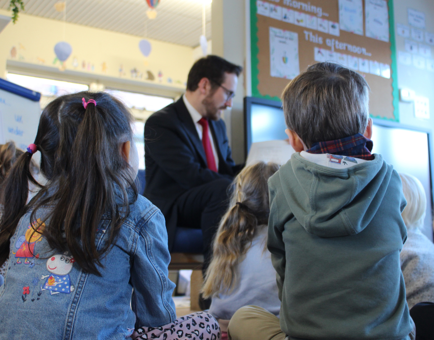 Pioneers Enjoy a Special Story Time